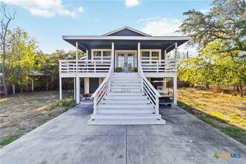 2495 Lakeshore Drive, Canyon Lake, TX 78133