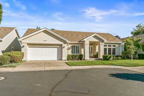 601 Summerwood Drive, Medford, OR 97504