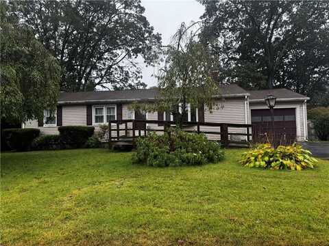 66 Amsterdam Avenue, Warwick, RI 02889
