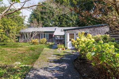40 Indian Terrace, Middletown, RI 02842