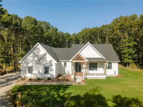 82 Forrest Lane, Charlestown, RI 02813