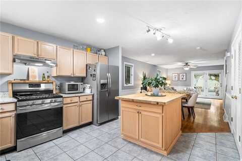 165 Holland Street, Cranston, RI 02920