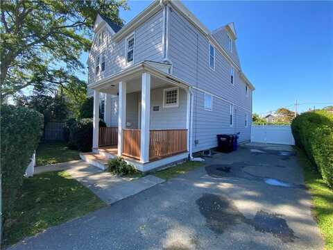 8 Morton Avenue, Newport, RI 02840