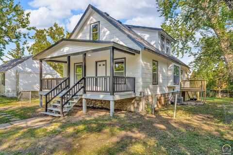 2820 SE Wisconsin AVE, Topeka, KS 66605
