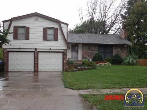 3213 SW Kent ST, Topeka, KS 66614
