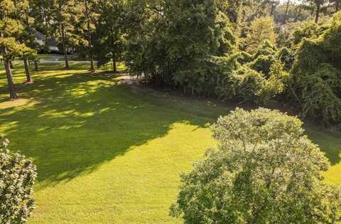 104 Stratford Way, Thomasville, GA 31792
