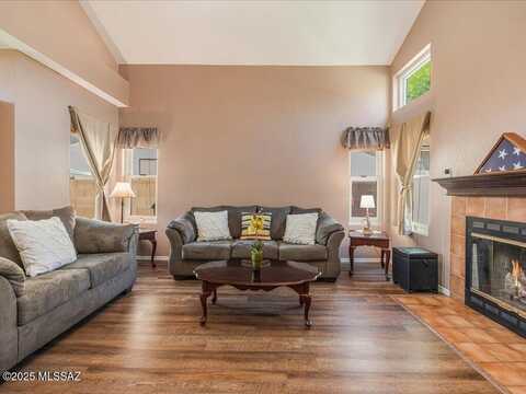 3007 W Country Hill Drive, Tucson, AZ 85742