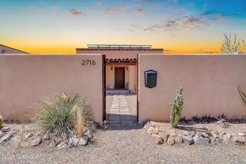 2716 E 6th Street, Tucson, AZ 85716
