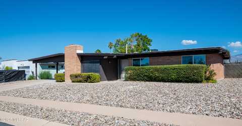 9009 E Millett Drive, Tucson, AZ 85710