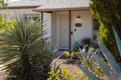 4608 E 8th Street, Tucson, AZ 85711