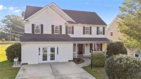 1811 Longmont Drive, Kernersville, NC 27284