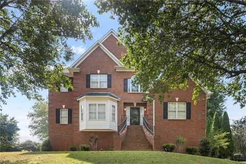 585 Oak Valley Boulevard, Advance, NC 27006