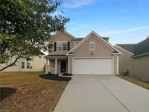 2472 Ingleside Drive, High Point, NC 27265