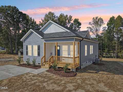 137 W Old Glencoe Road, Burlington, NC 27217