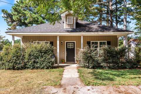 202 Austin Street, Four Oaks, NC 27524