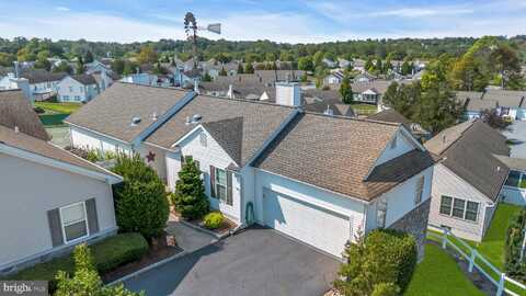 209 N SILVER FOX DRIVE, GLEN MILLS, PA 19342