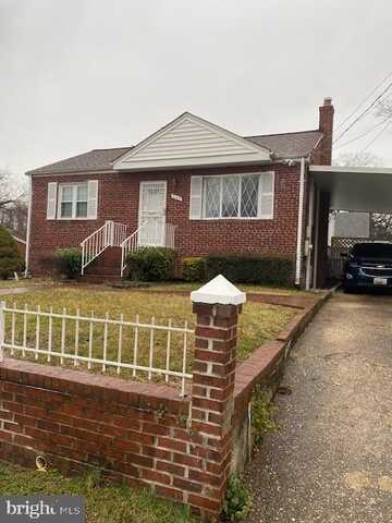 2204 GAYLORD DRIVE, SUITLAND, MD 20746