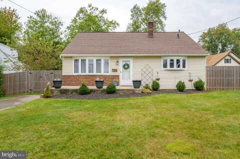 238 PENNBROOK AVENUE, LANSDALE, PA 19446