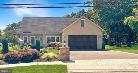 256 E MARSHALL AVENUE, LANGHORNE, PA 19047