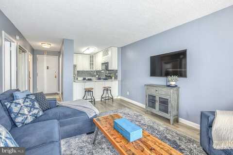 5225 POOKS HILL ROAD, BETHESDA, MD 20814