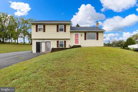 655 WHITE OAK ROAD, MANHEIM, PA 17545