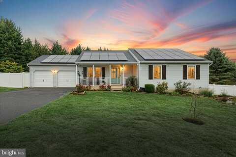 42 BROOK HOLLOW AVENUE, FELTON, PA 17322