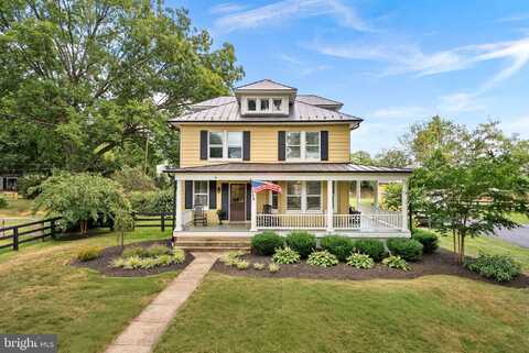 9 N LOCUST STREET, ROUND HILL, VA 20141