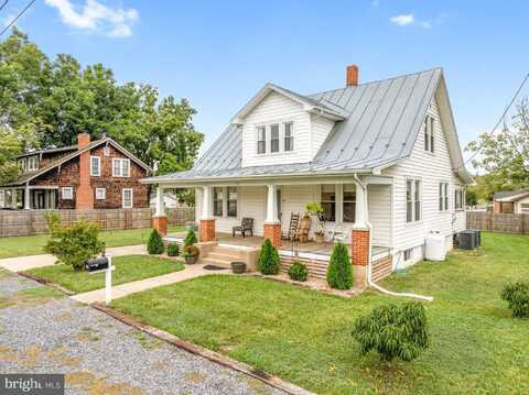 453 ZEA STREET, STRASBURG, VA 22657