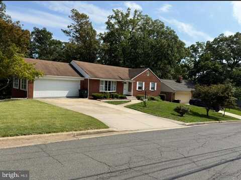 7402 LOIS LANE, LANHAM, MD 20706
