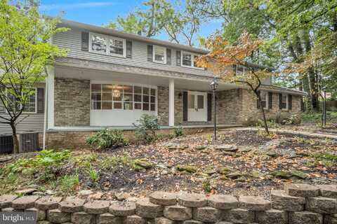 1775 HILLOCK LANE, YORK, PA 17403