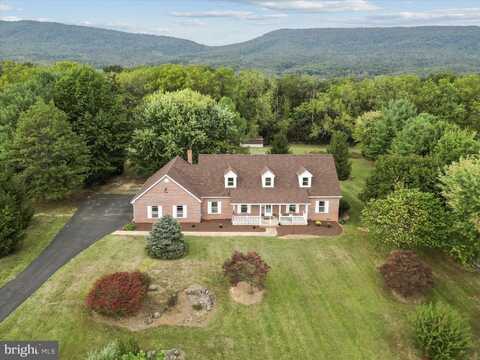 449 FAIRVIEW CIRCLE, WOODSTOCK, VA 22664