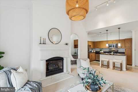 12937 CENTRE PARK CIRCLE, HERNDON, VA 20171