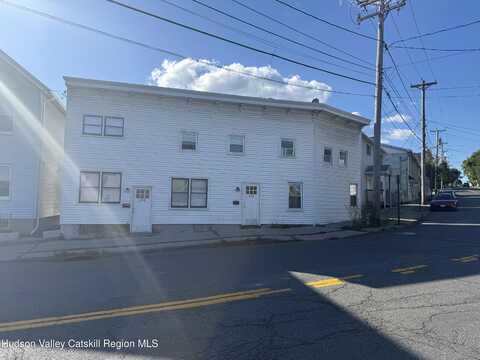 252-254 Partition Street, Saugerties, NY 12477