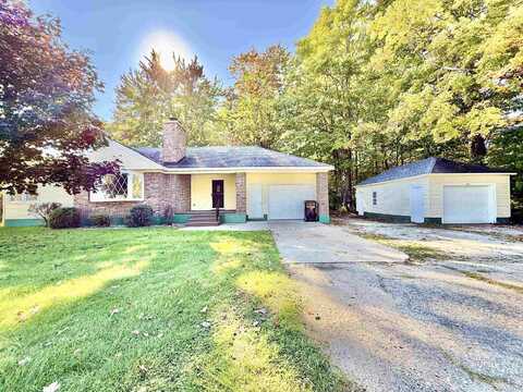 7403 County 426 M.5, Gladstone, MI 49837