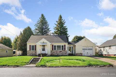 653 Cedar, Ishpeming, MI 49849