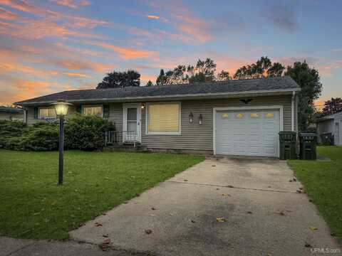 1504 S 13th, Escanaba, MI 49829