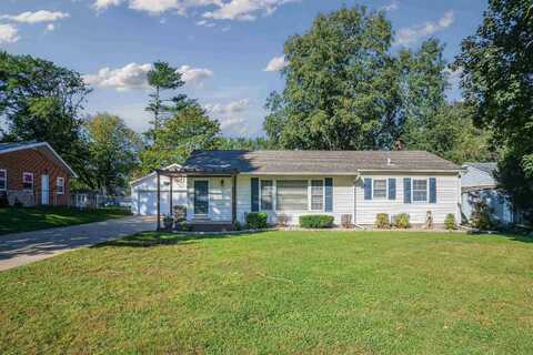 4223 Clearview Drive, Cedar Falls, IA 50613