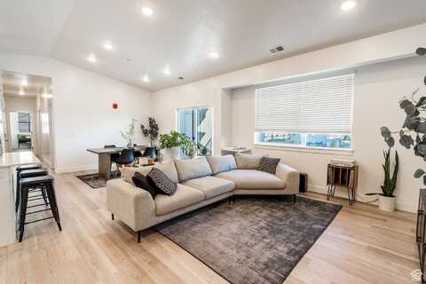 475 W 60 S, Providence, UT 84332