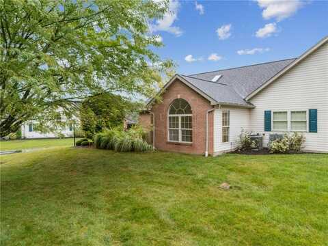129 Carriage Dr, Sewickley, PA 15042