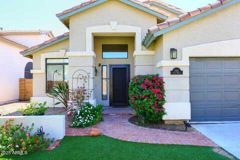 3911 E TOPEKA Drive, Phoenix, AZ 85050