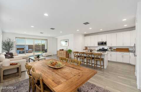 2179 W BURNSIDE Trail, Phoenix, AZ 85085