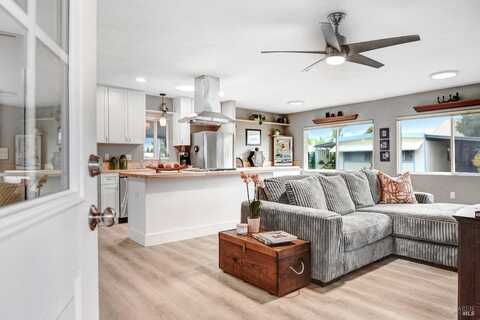 150 Silverado Trail, Napa, CA 94559