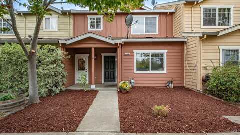 2334 Iroquois Street, Santa Rosa, CA 95403
