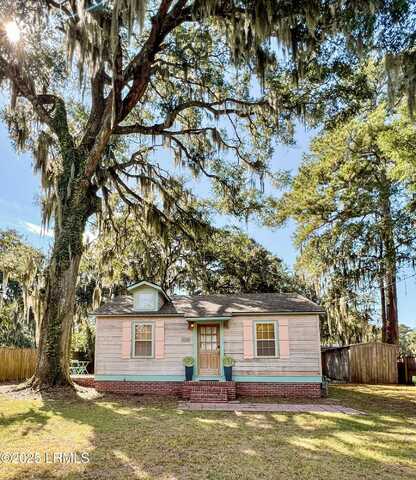 2514 Acorn Hill Avenue, Beaufort, SC 29902