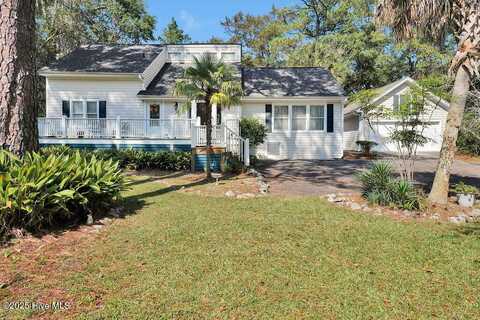 306 Park Ave Ext, Southport, NC 28461