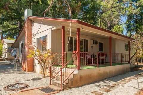 220 & 230 Lakeview Dr, Trinity Center, CA 96091