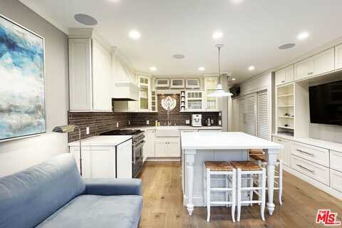 828 5th St, Santa Monica, CA 90403