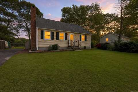 197 Connecticut Boulevard, Montville, CT 06370