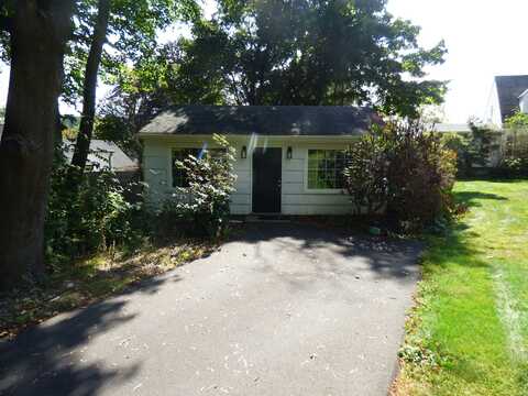 28A Whisconier Road, Brookfield, CT 06804