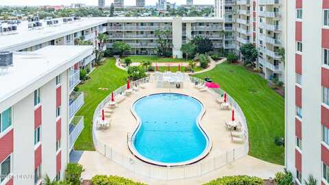 2711 N Halifax Avenue, Daytona Beach, FL 32118